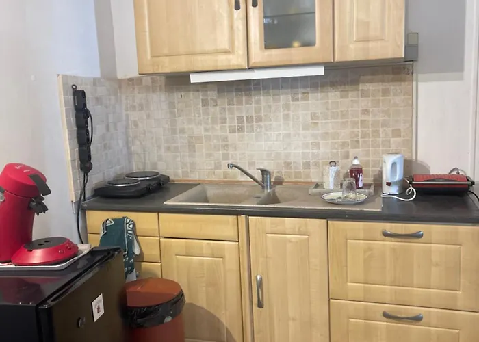 Oda ve Kahvaltı Rent Big With Breakfast Free In Old