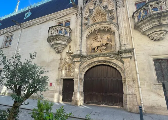 فندق مبيت وإفطار Rent Big With Breakfast Free In Old